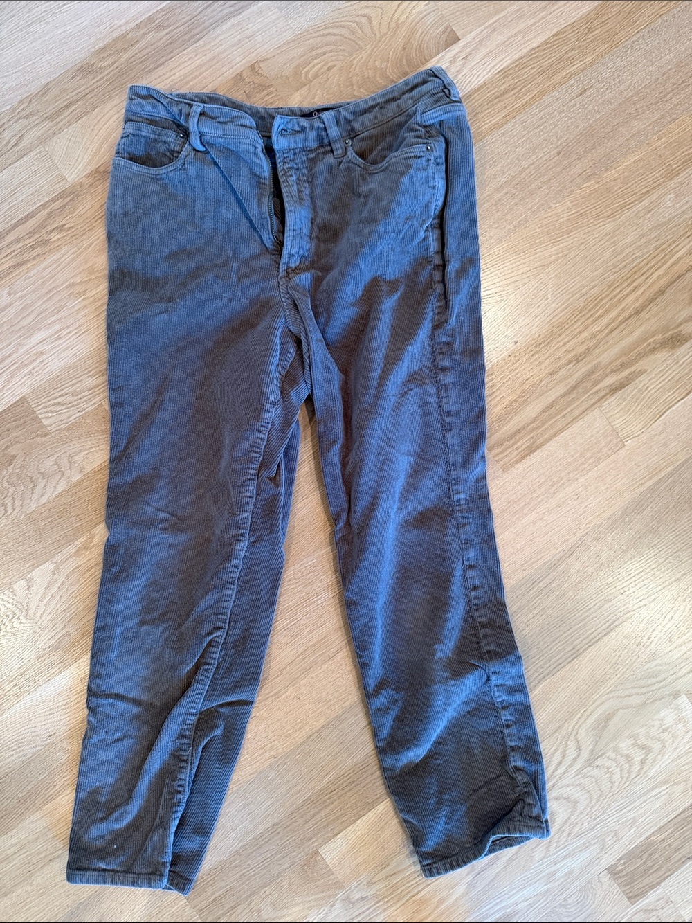 Quince Straight-Leg Corduroy Olive Green Cropped Pants